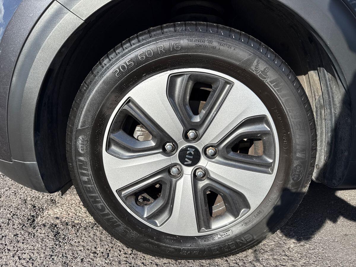 Used Kia Niro 2018 for sale - 75622988: Photo 5