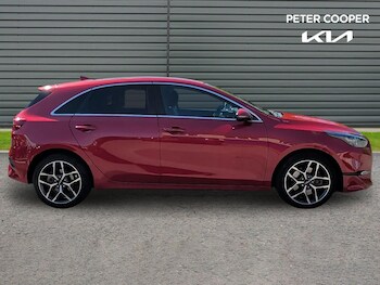 Used Kia Ceed 2023 for sale - 78203829: Photo