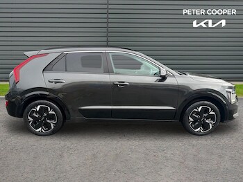 Used Kia Niro 2024 for sale - 76936466: Photo