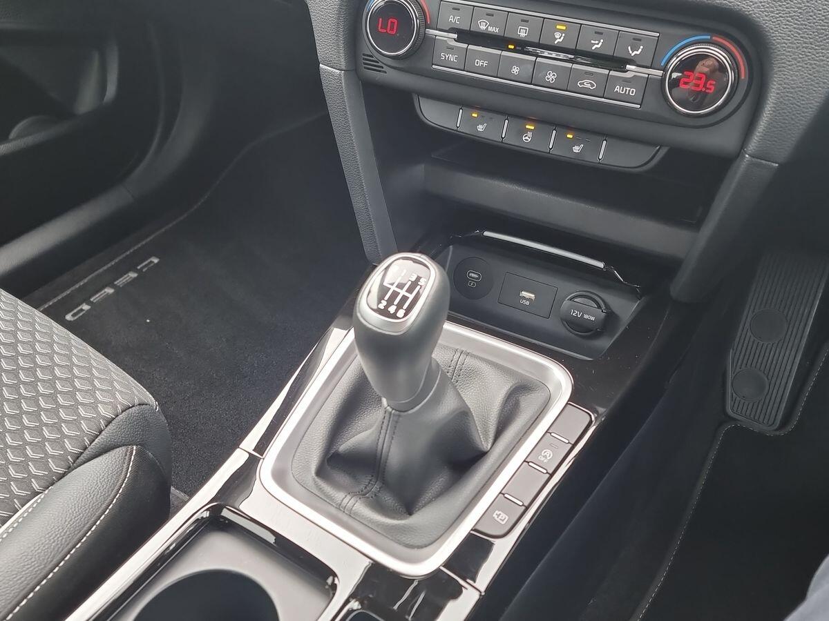 Used Kia Ceed 2025 for sale - 76995652: Photo 18