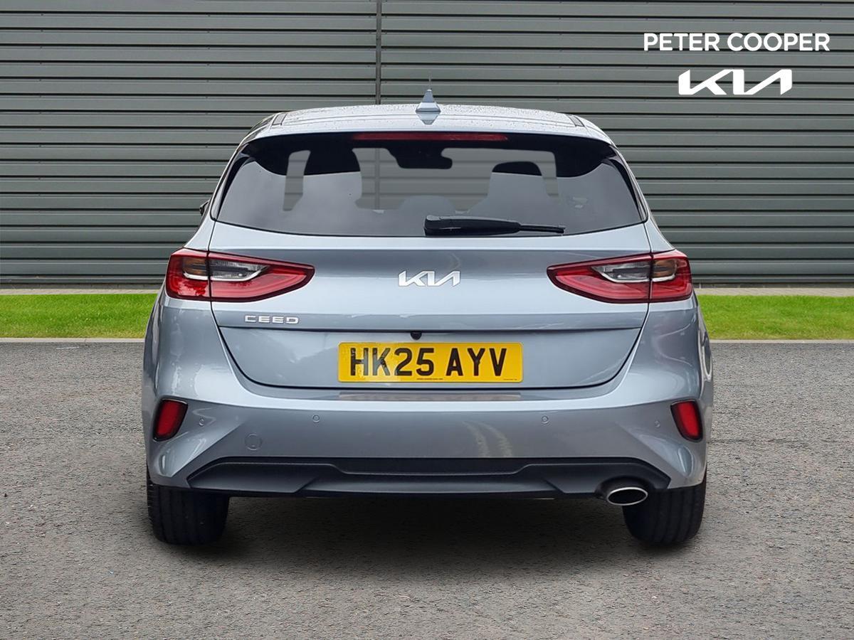 Used Kia Ceed 2025 for sale - 76995652: Photo 9