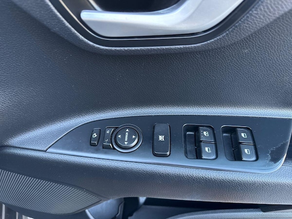 Used Kia Rio 2018 for sale - 76109620: Photo 29
