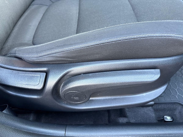 Used Kia Rio 2018 for sale - 76109620: Photo 30