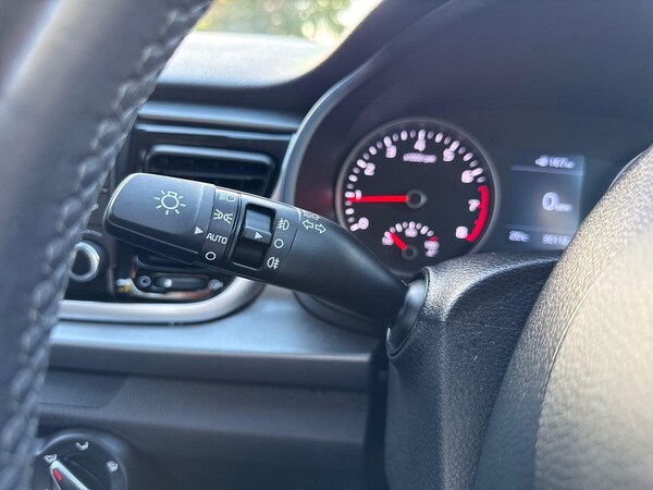 Used Kia Rio 2018 for sale - 76109620: Photo 34