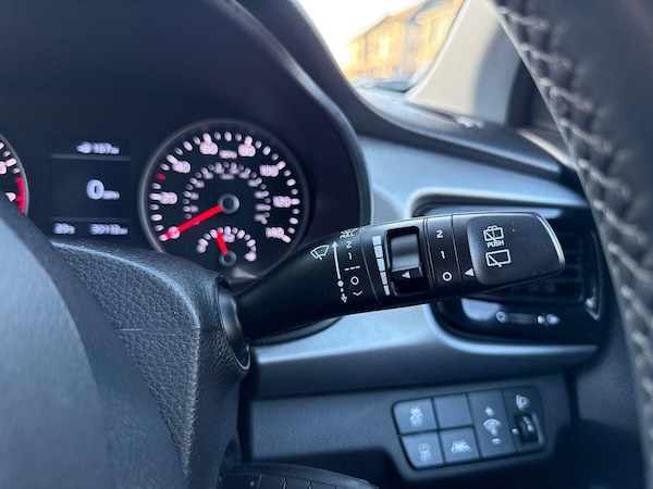 Used Kia Rio 2018 for sale - 76109620: Photo 35