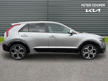 Used Kia Niro 2022 for sale - 76388232: Photo