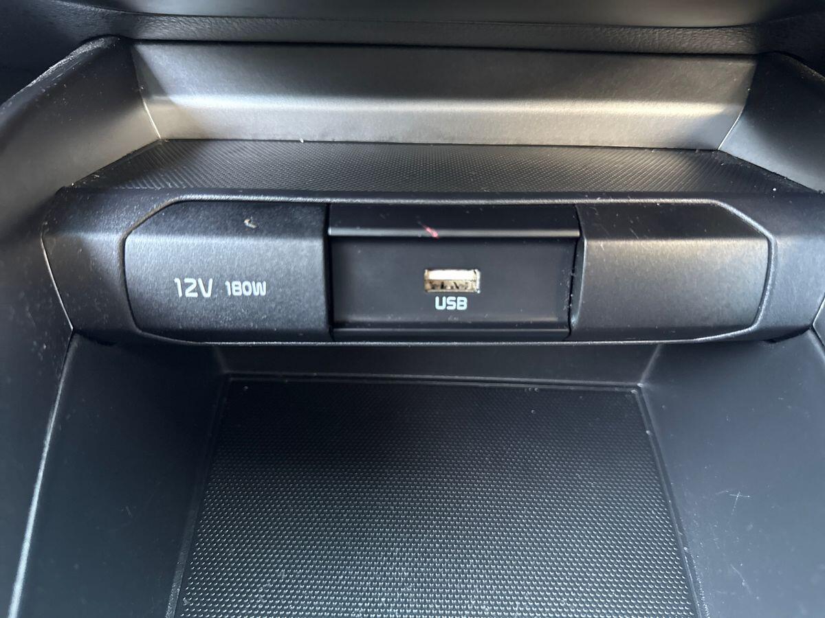 Used Kia Stonic 2023 for sale - 76001286: Photo 25