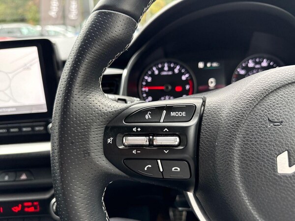 Used Kia Stonic 2022 for sale - 76247773: Photo 14