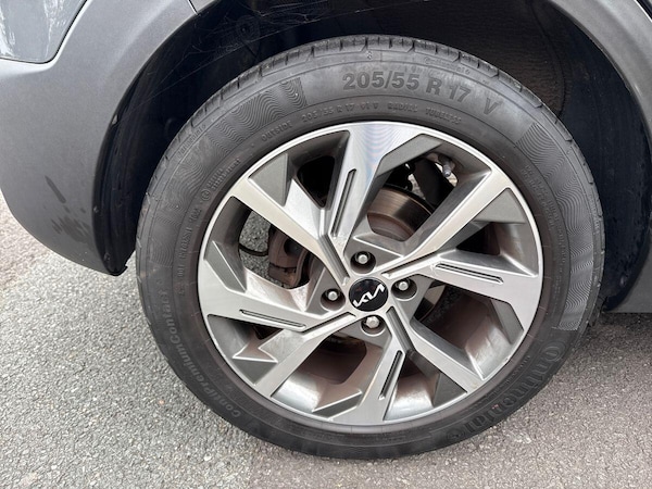 Used Kia Stonic 2022 for sale - 76247773: Photo 26