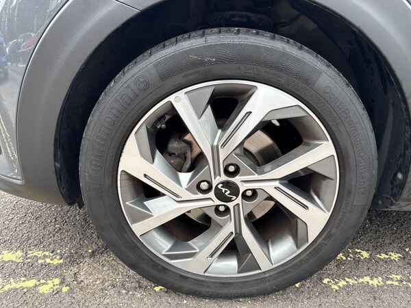 Used Kia Stonic 2022 for sale - 76247773: Photo 5