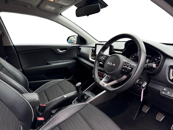 Used Kia Stonic 2022 for sale - 76247773: Photo 6