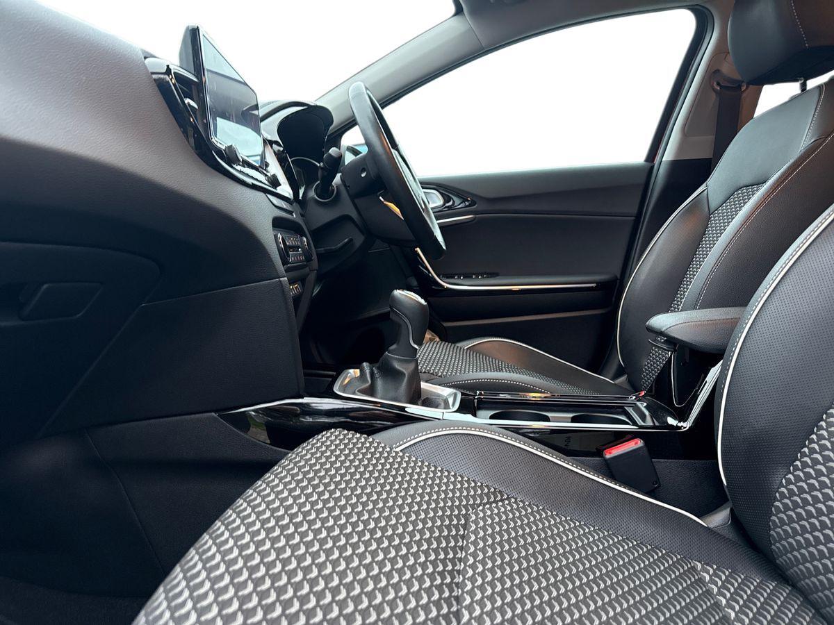 Used Kia XCeed 2024 for sale - 76349301: Photo 2