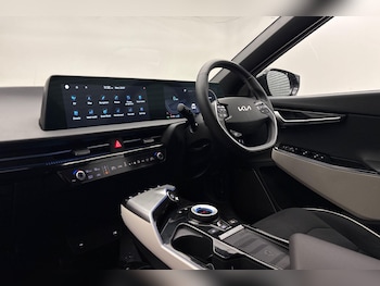 Used Kia EV6 2024 for sale - 79540545: Photo