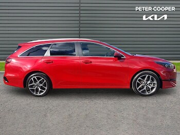 Used Kia Ceed 2025 for sale - 77290532: Photo