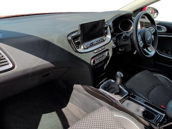 Used Kia Ceed 2025 for sale - 78033611: Photo