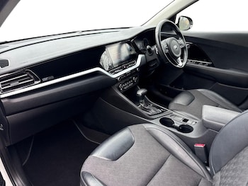 Used Kia Niro 2021 for sale - 77253637: Photo