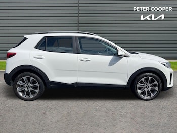 Used Kia Stonic 2019 for sale - 75623151: Photo