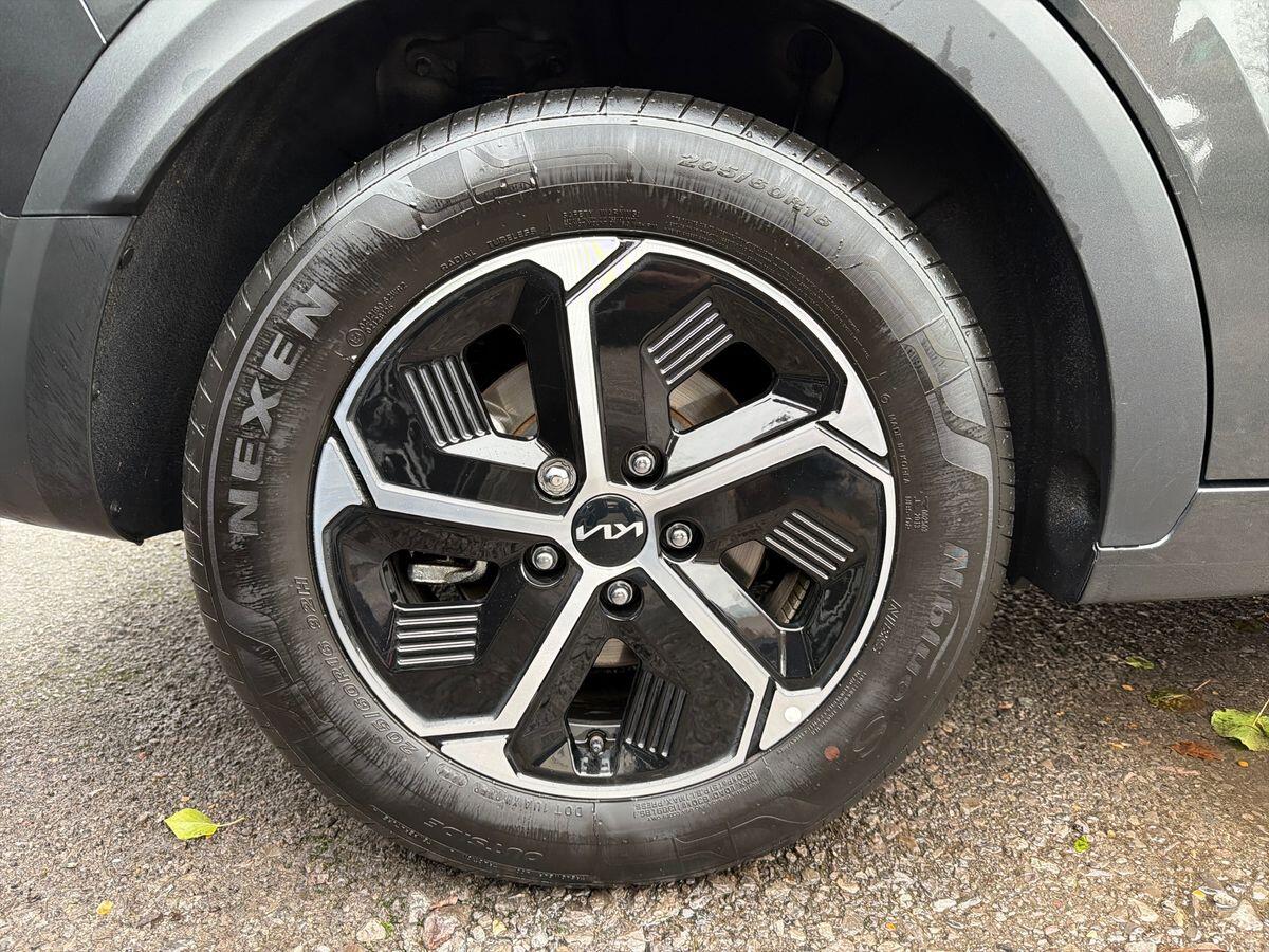 Used Kia Niro 2024 for sale - 76759256: Photo 25