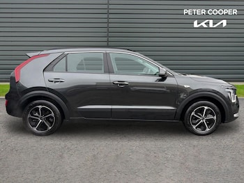 Used Kia Niro 2024 for sale - 76759256: Photo