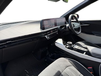 Used Kia EV6 2023 for sale - 78622982: Photo