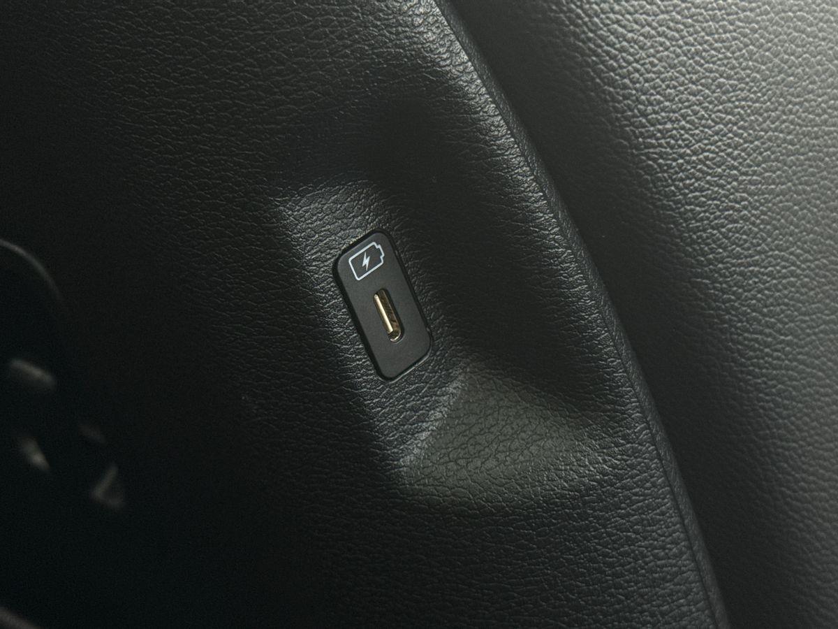 Vehicle 33