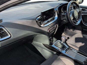 Used Kia Ceed 2025 for sale - 77626167: Photo