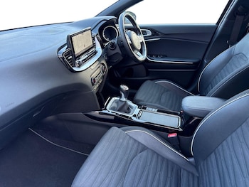 Used Kia Pro Ceed 2022 for sale - 75978273: Photo