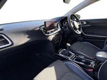 Used Kia XCeed 2024 for sale - 76239936: Photo