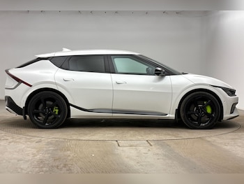Used Kia EV6 2023 for sale - 79590779: Photo
