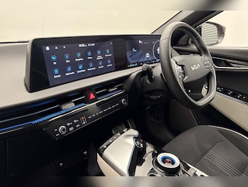 Used Kia EV6 2023 for sale - 79325038: Photo