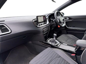 Used Kia XCeed 2024 for sale - 77909483: Photo