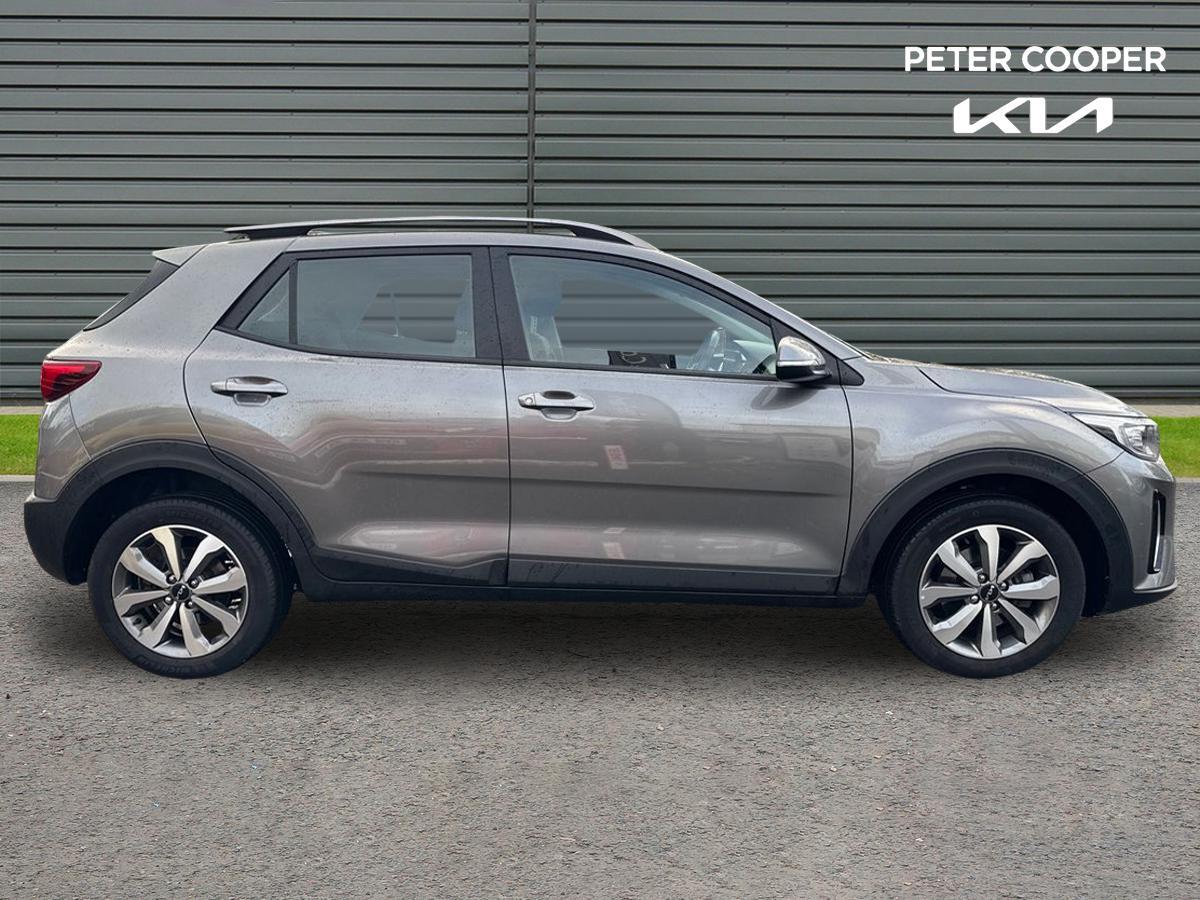 Used Kia Stonic 2023 for sale - 76634295: Photo 4