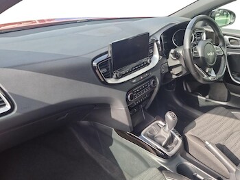 Used Kia Ceed 2023 for sale - 77646170: Photo