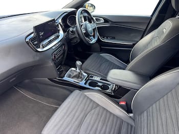 Used Kia Ceed 2024 for sale - 79279015: Photo