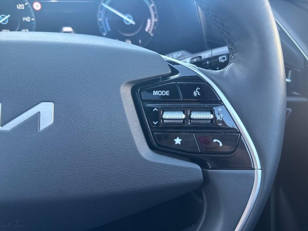 Used Kia Niro 2023 for sale - 75657944: Photo 15
