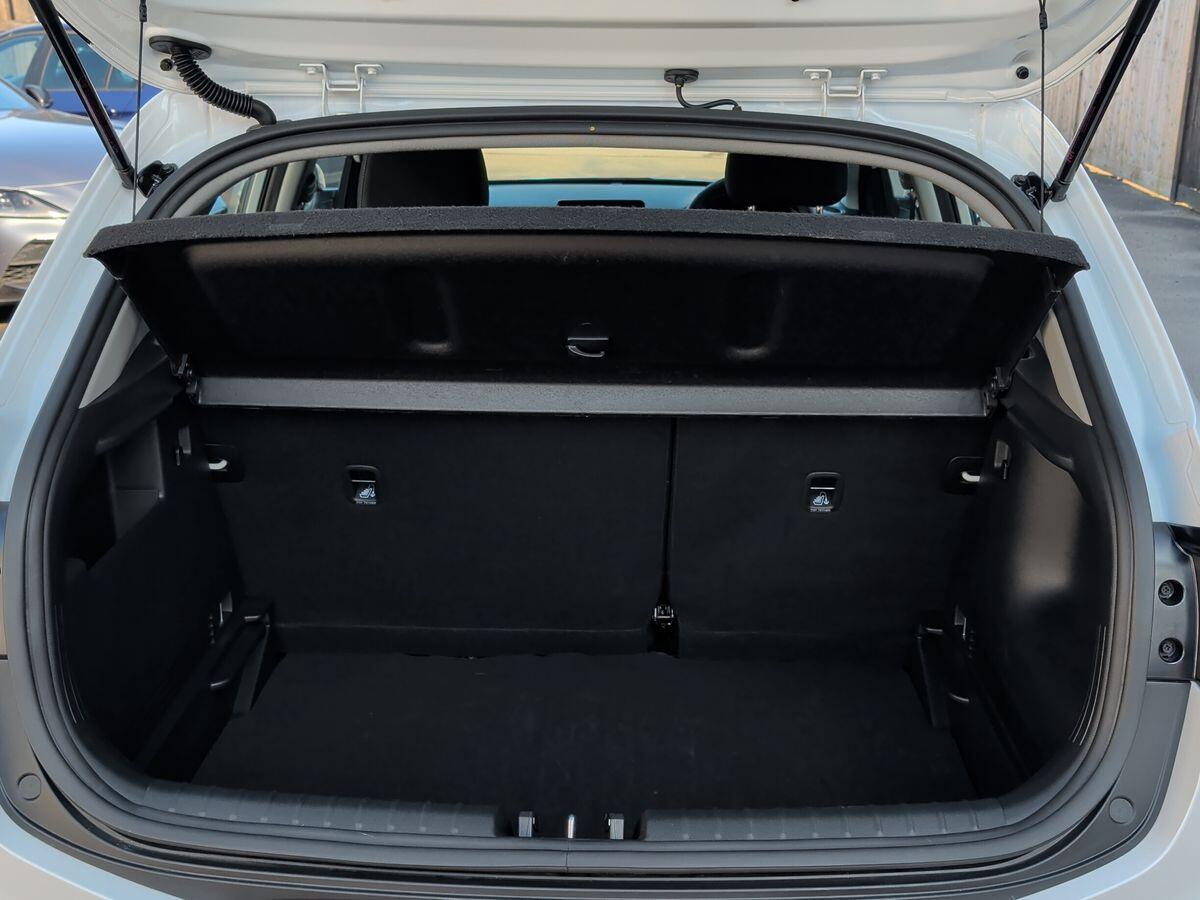 Used Kia Stonic 2025 for sale - 77478567: Photo 11