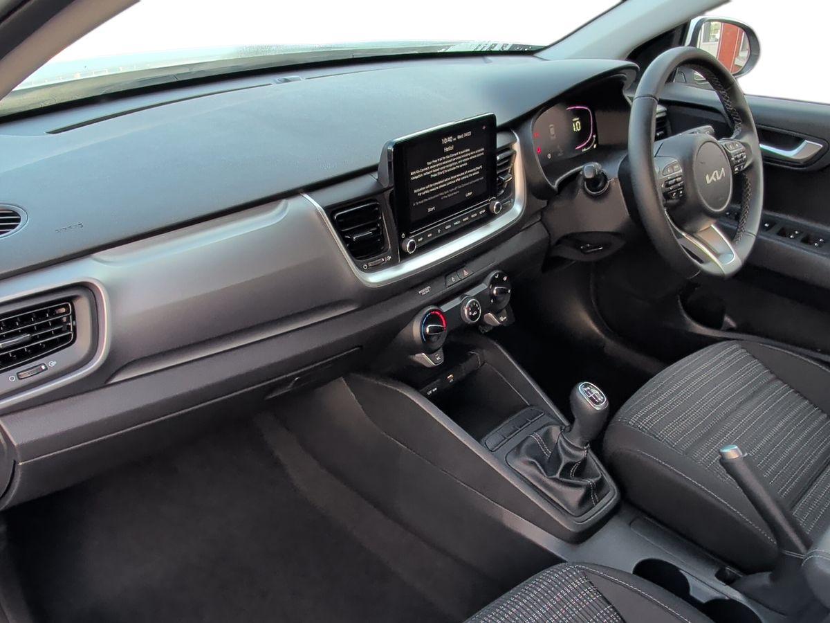 Used Kia Stonic 2025 for sale - 77478567: Photo 2
