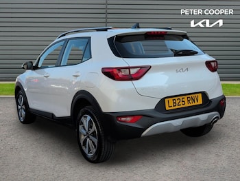 Used Kia Stonic 2025 for sale - 77478567: Photo