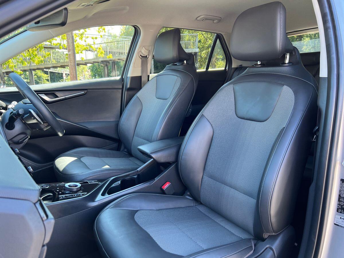 Vehicle 29