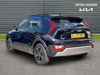 Used Kia Niro 2025 for sale - 79544105: Photo