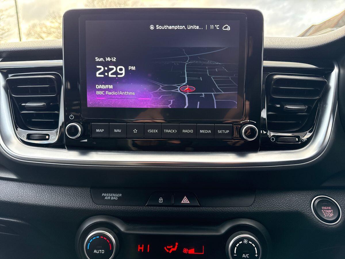 Used Kia Stonic 2021 for sale - 76936693: Photo 12