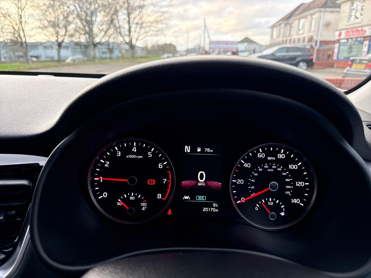 Used Kia Stonic 2021 for sale - 76936693: Photo 17