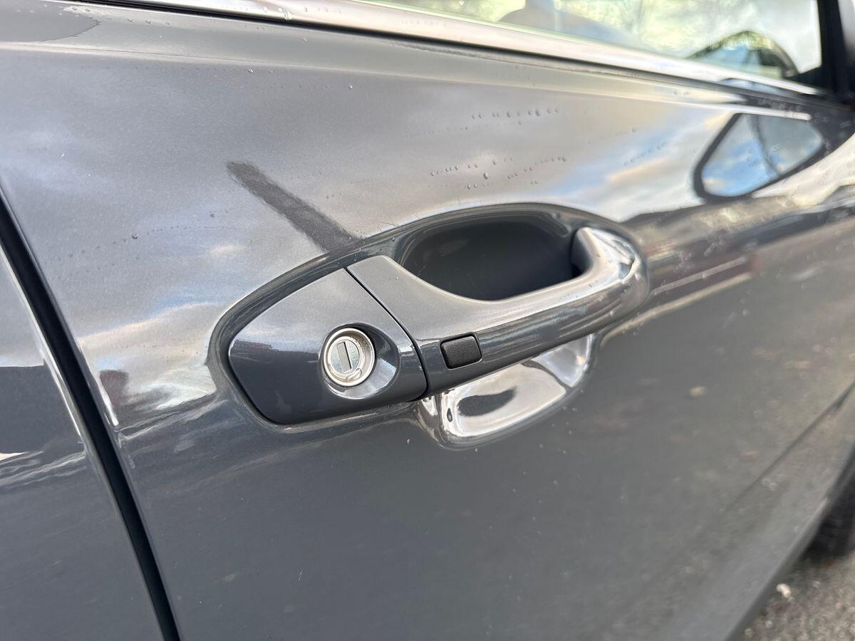 Used Kia Stonic 2021 for sale - 76936693: Photo 34