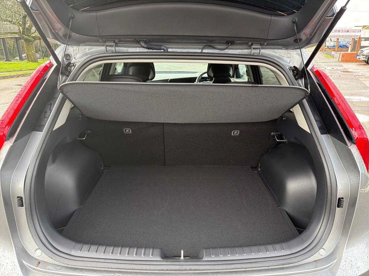 Used Kia Niro for sale - 78136093: Photo 11