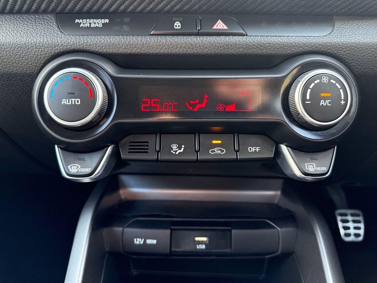 Used Kia Stonic for sale - 76094538: Photo 12