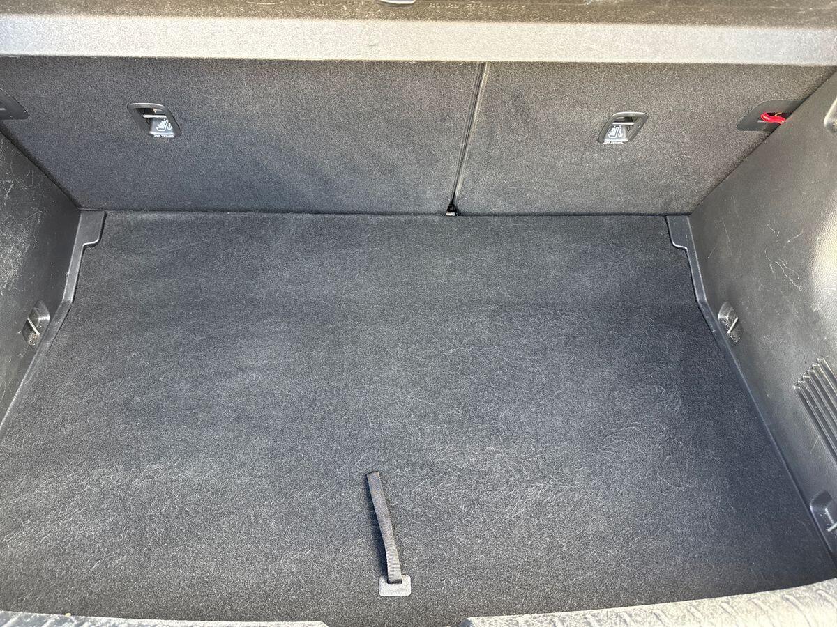 Used Kia Stonic for sale - 76094538: Photo 23