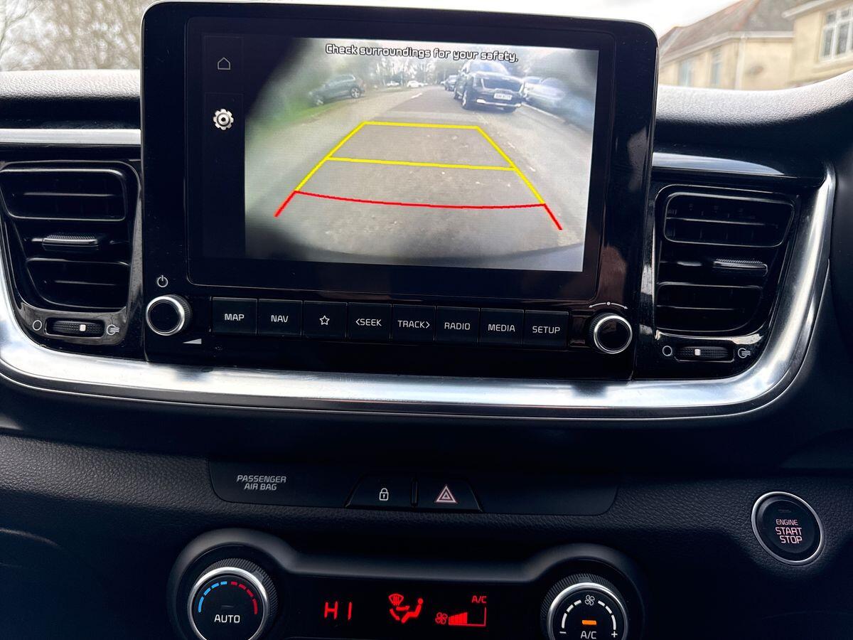 Used Kia Stonic for sale - 77824780: Photo 32