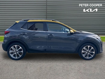 Used Kia Stonic 2023 for sale - 77793350: Photo