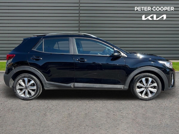 Used Kia Stonic 2023 for sale - 75677458: Photo 4