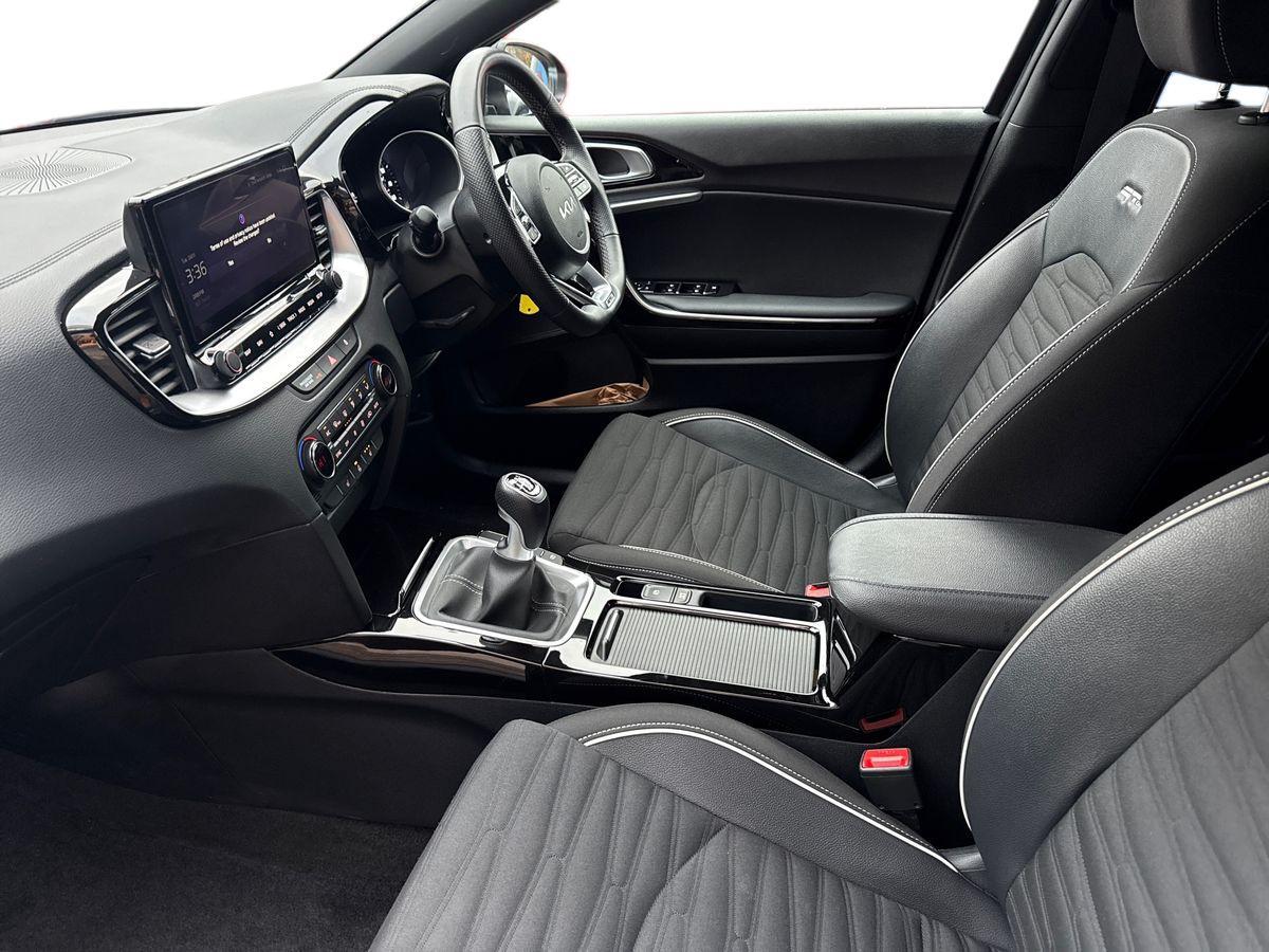 Used Kia Ceed 2025 for sale - 76283310: Photo 2